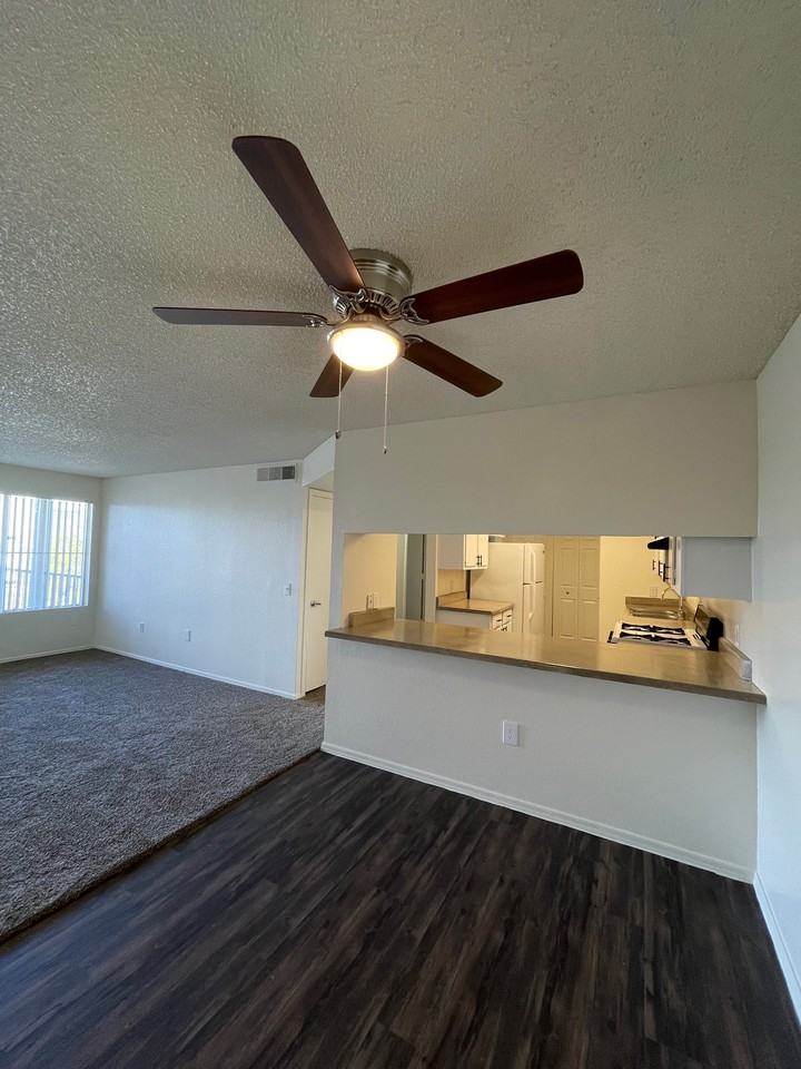 9777 N. Thornydale Road4203 #4203 - Photo 3 of 32