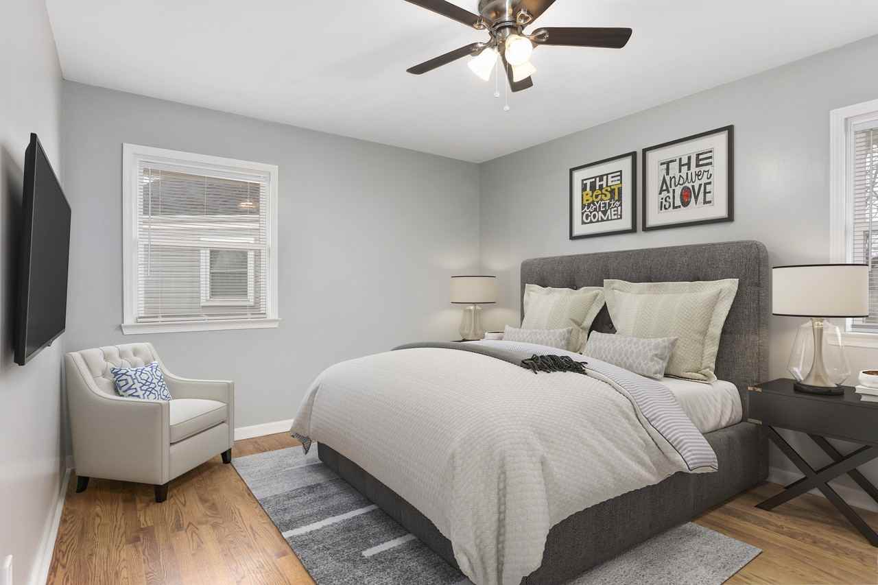 1306 Sw 3rd St #1 - Photo 2 of 41
