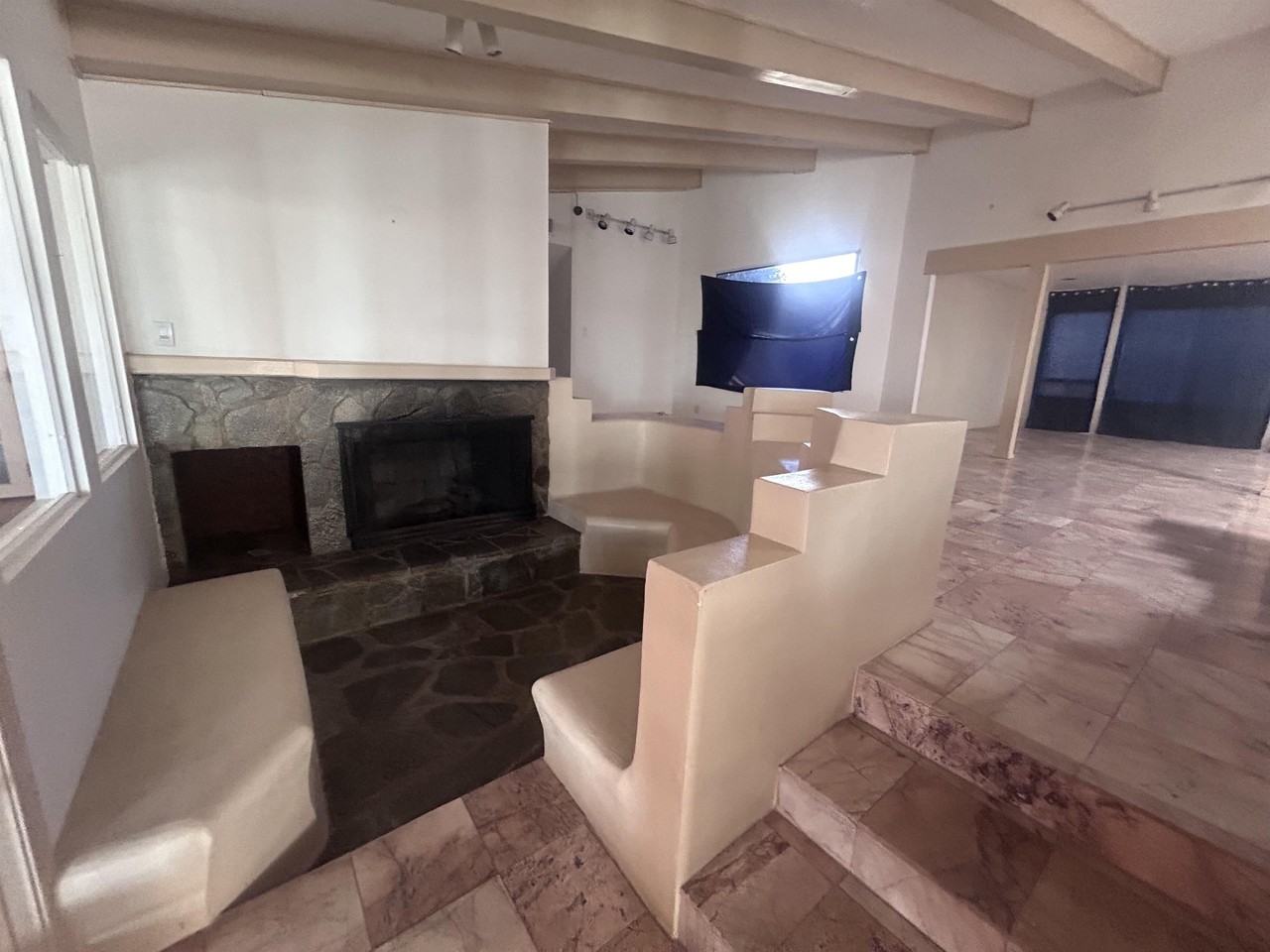 563 Black Bear Rd Ne #1 - Photo 5 of 19