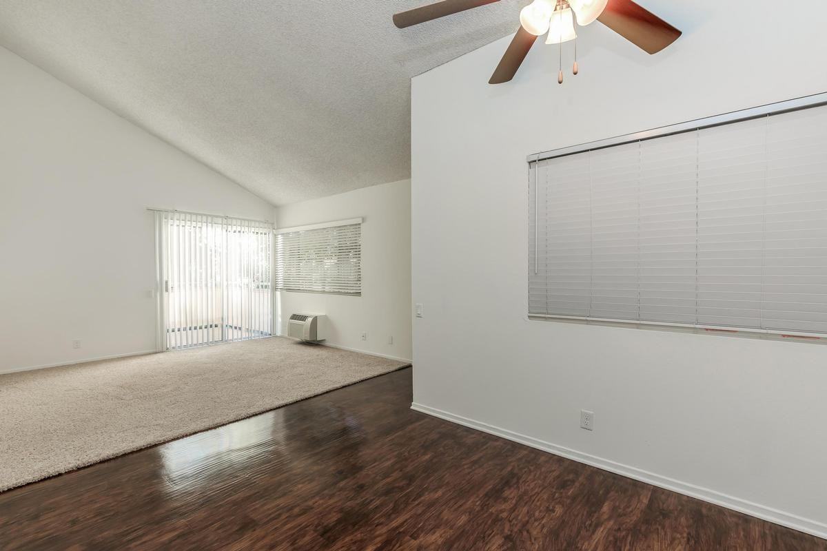 1311 S Highland Ave - Photo 3 of 41