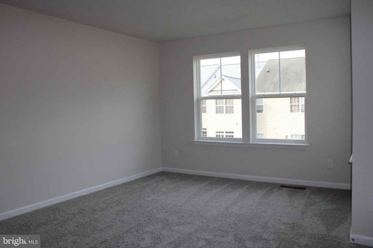 511 Merganser Way #1 - Photo 3 of 6