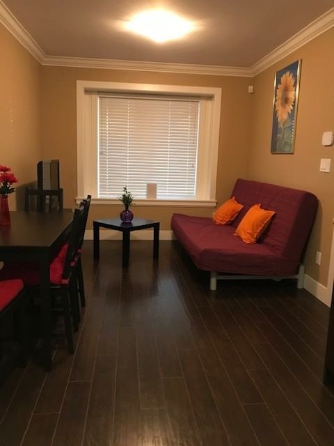 635 Ewen Ave #1 - Photo 3 of 6