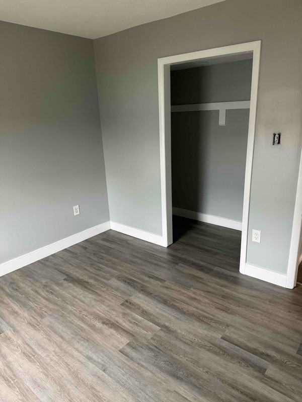 8210 Vernon St - Photo 3 of 37