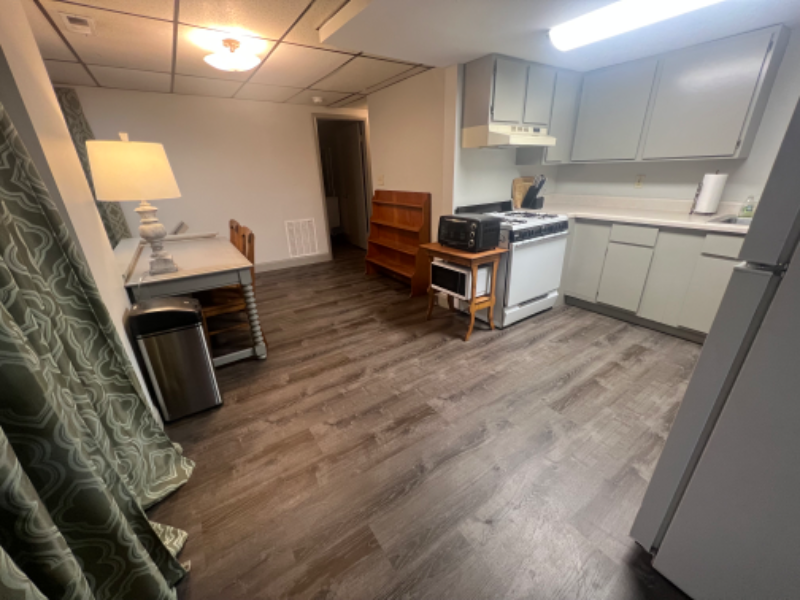 705 6th Ave #2 - Photo 3 of 18