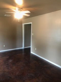 1202 W Washington St #B - Photo 3 of 8