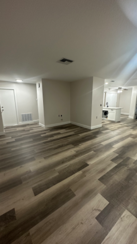 2247 Sugarbush Dr - Photo 3 of 13