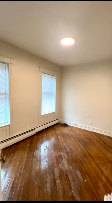 373 Hudson Ave #1A - Photo 3 of 6