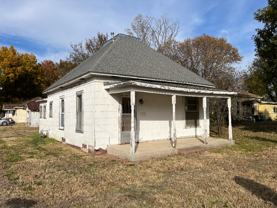 1022 Carolina St - Photo 1 of 1