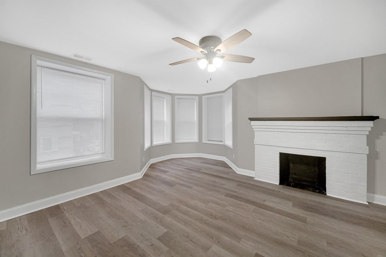 215 East Street - 4 #4 - Photo 4 of 12