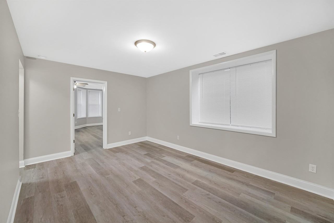 215 East Street - 4 #4 - Photo 5 of 12
