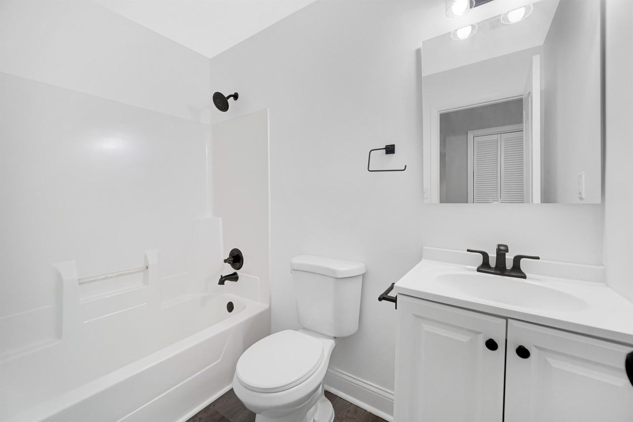 215 East Street - 4 #4 - Photo 7 of 12