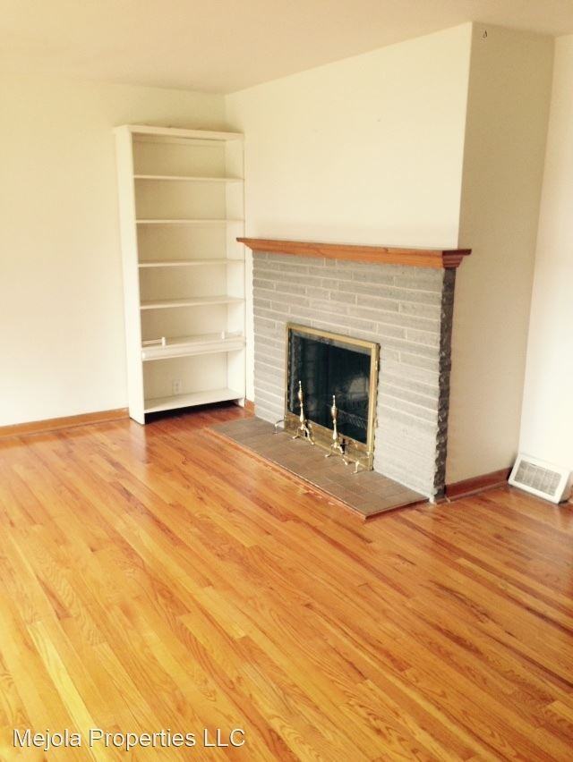 708 E Chestnut St - Photo 3 of 8