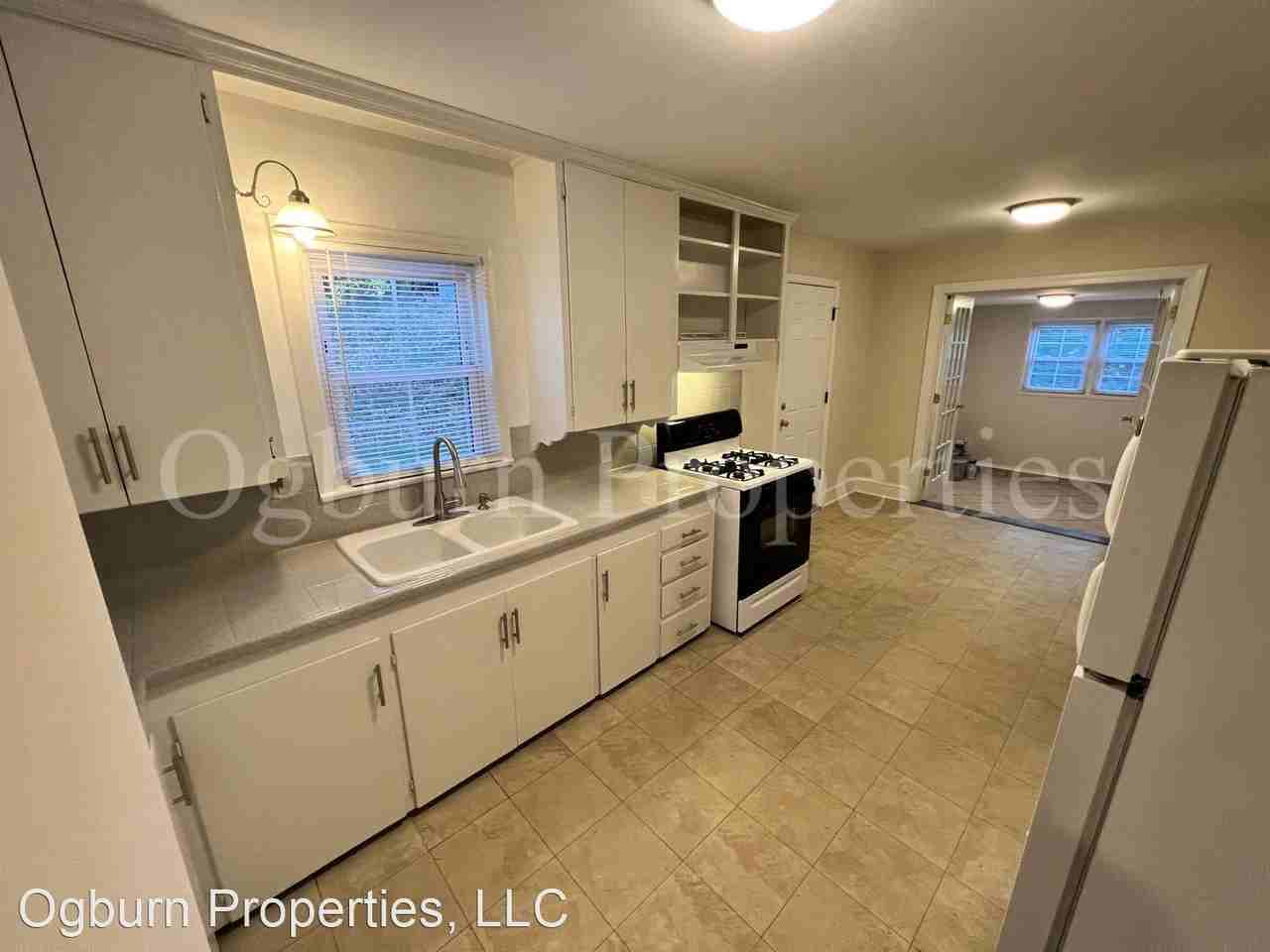 2209 S Broad St - Photo 3 of 11