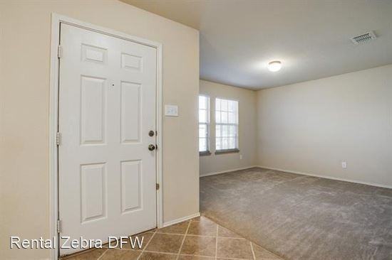 2014 Frederick St - Photo 3 of 9