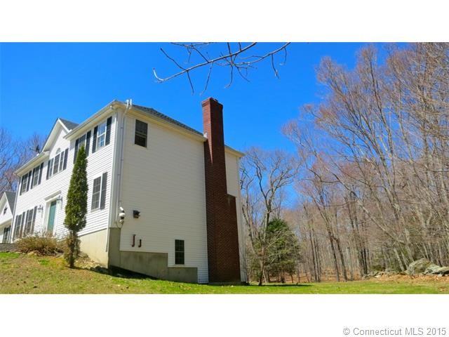 155 Pie Hill Rd - Photo 3 of 40