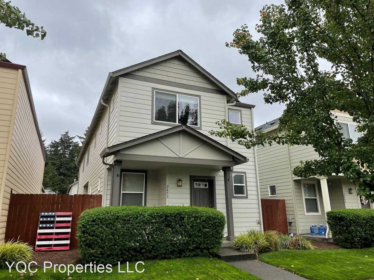 2653 Ne 87th Ave - Photo 2 of 50