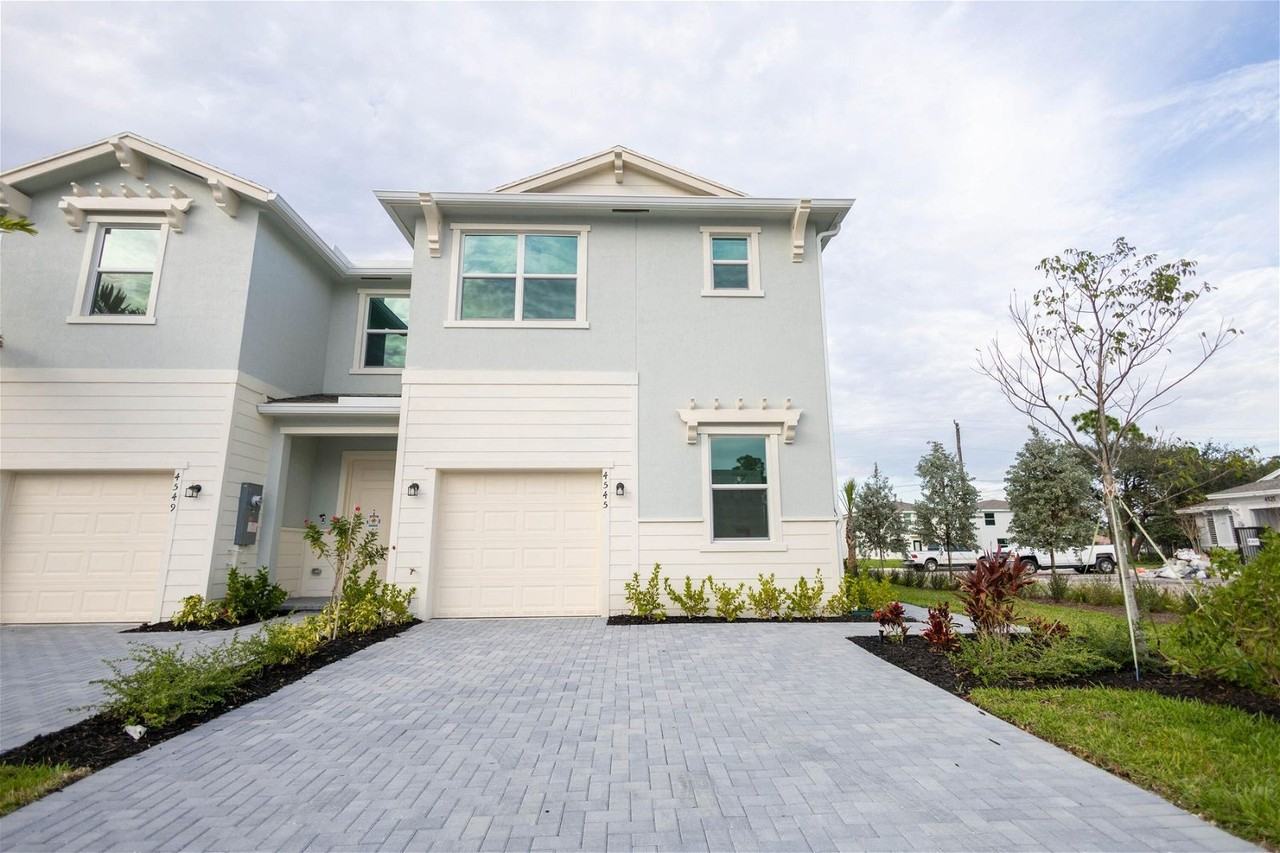 Meyerson Pl, Lake Worth, FL 33463 3 Bedroom Apartment for Rent