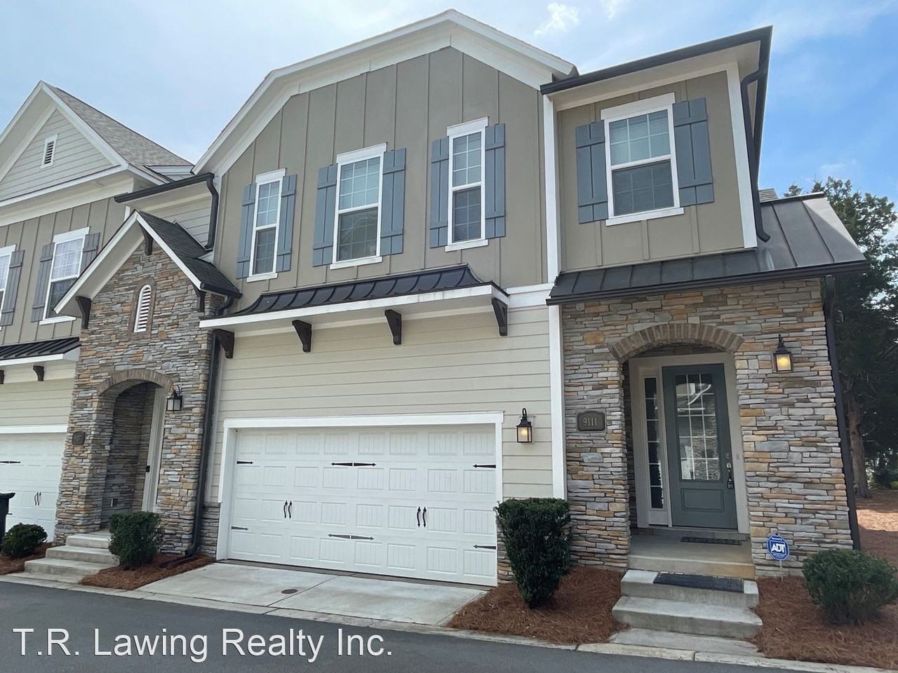 9111 Catherine Woods Pl - Photo 2 of 17