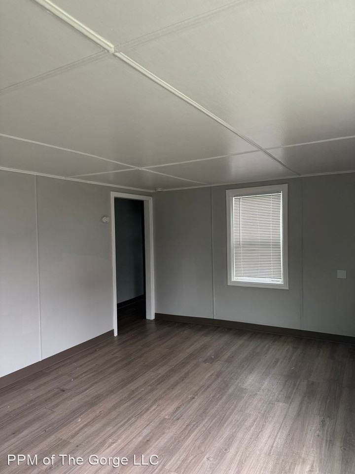 7th Street - Photo 3 of 6