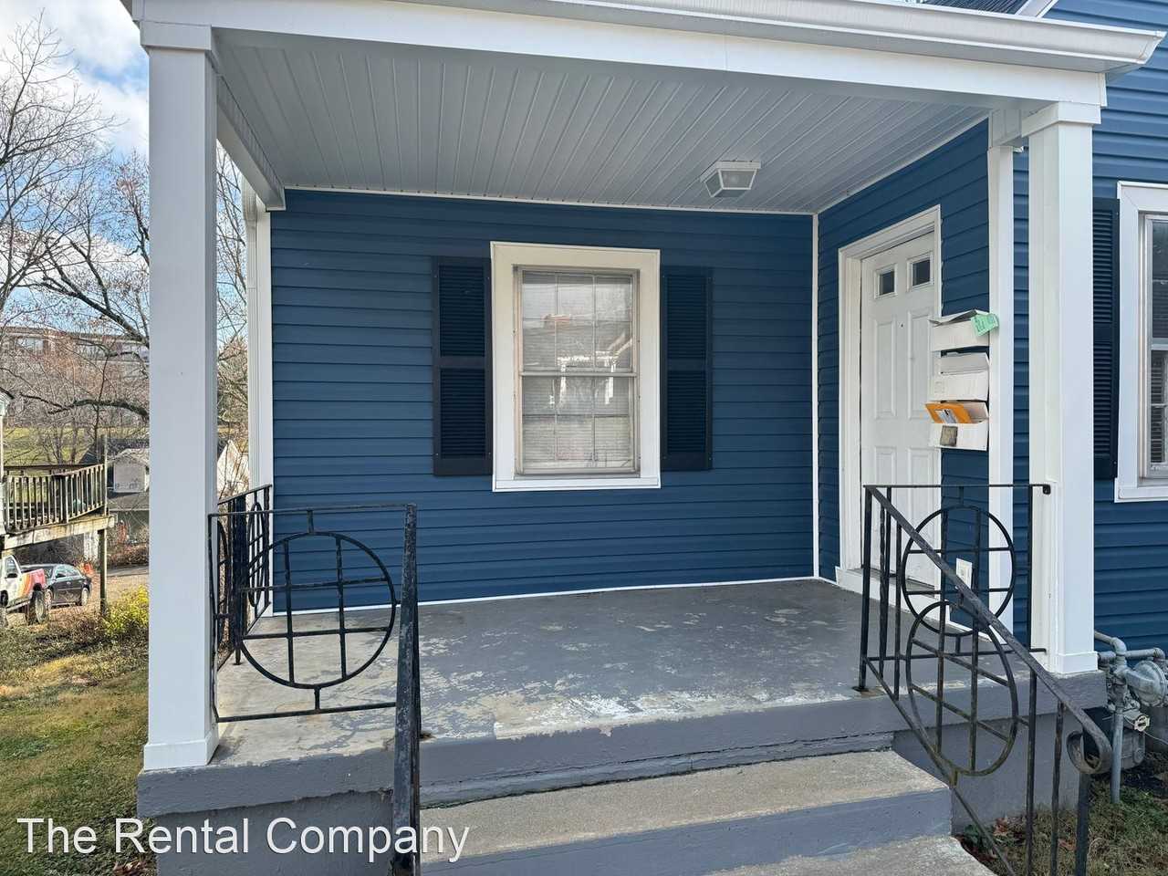321 3rd St Richmond KY - Photo 2 of 9