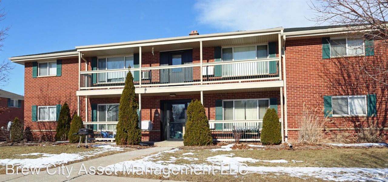 Evergreen Terrace Apartments - Photo 2 of 3