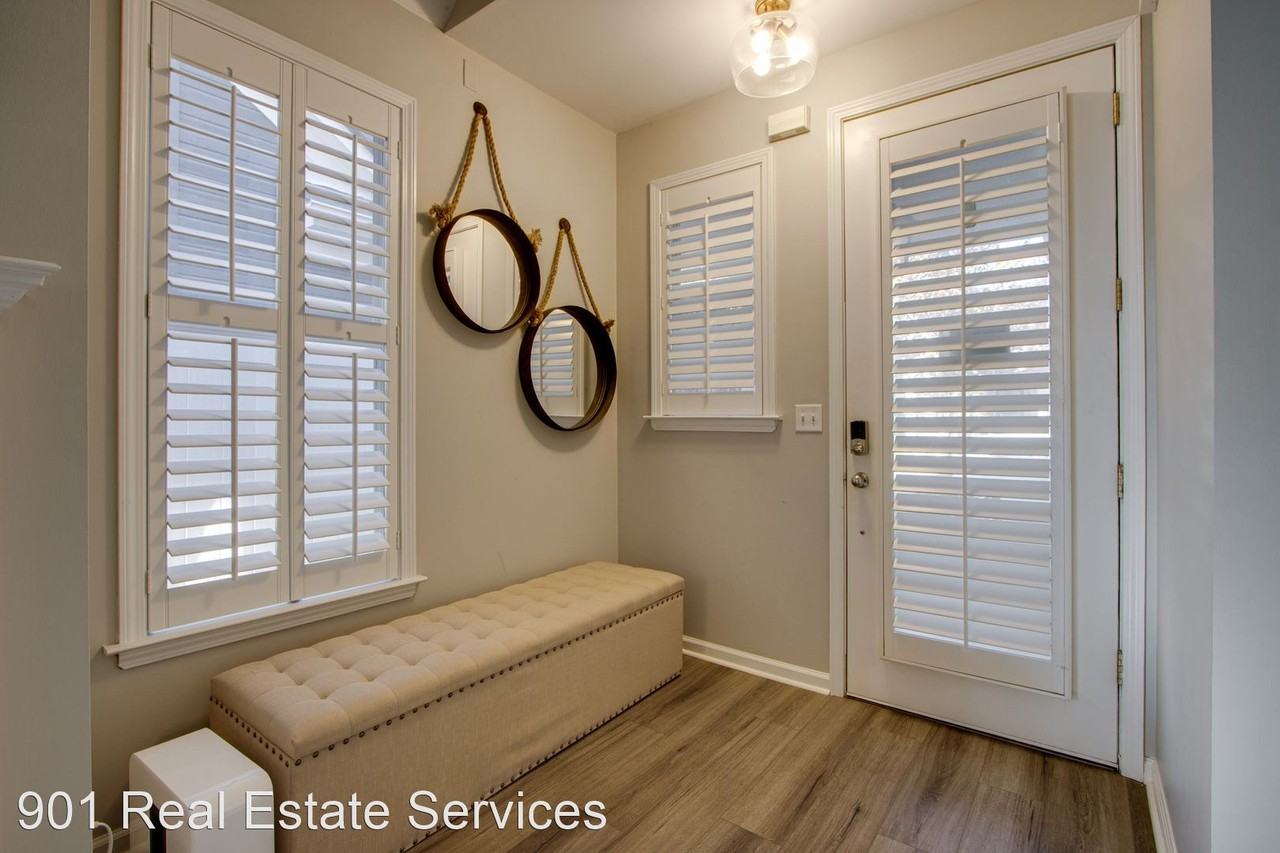 119 Isle Creek Dr - Photo 3 of 23