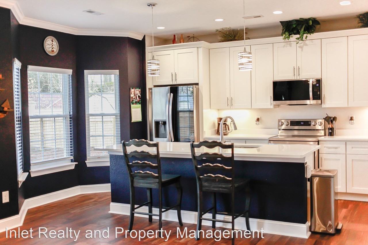 16213 Muddy Cove Cir - Photo 3 of 8
