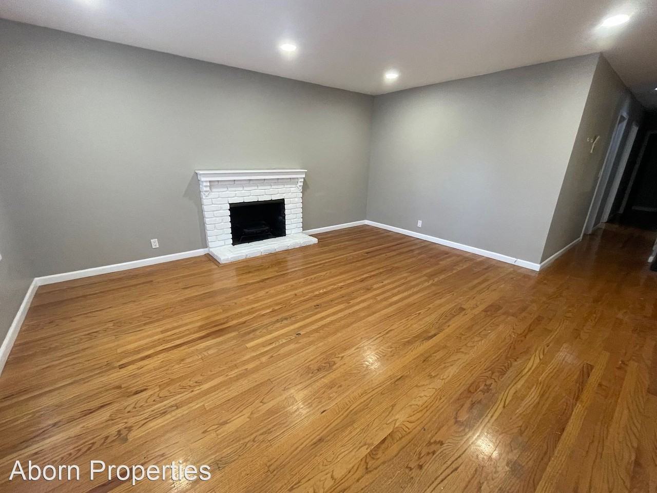 1438 Myrtle Ave - Photo 3 of 24