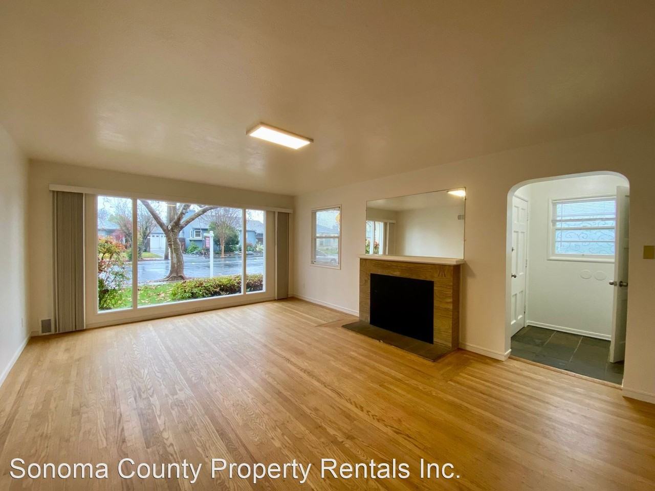 2115 Montecito Ave - Photo 3 of 22