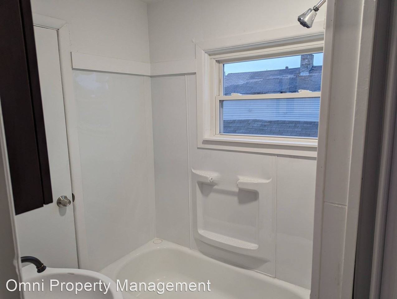 252 Campbell St - Photo 3 of 13