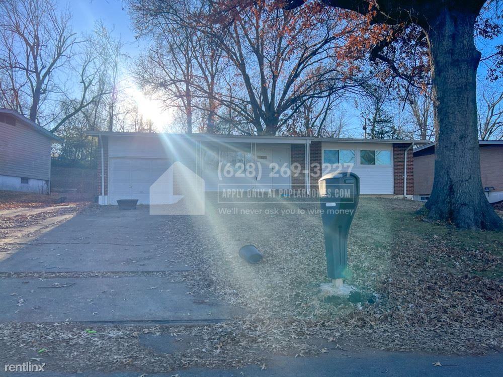 10223 Green Valley Dr - Photo 2 of 3