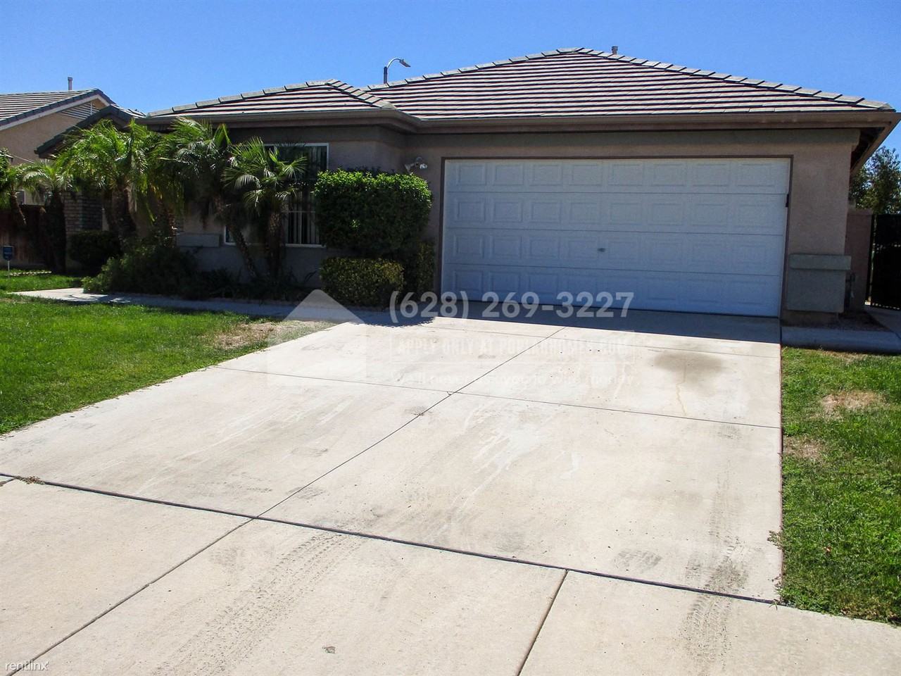 31249 Van Eyck Ct - Photo 2 of 14