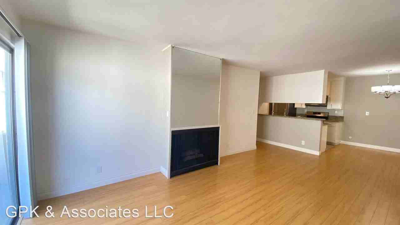 3627 Bagley Ave. - Photo 3 of 12