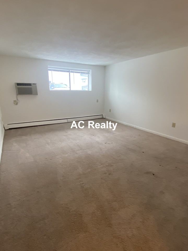 252 Revere Beach Pkwy #7 - Photo 3 of 7