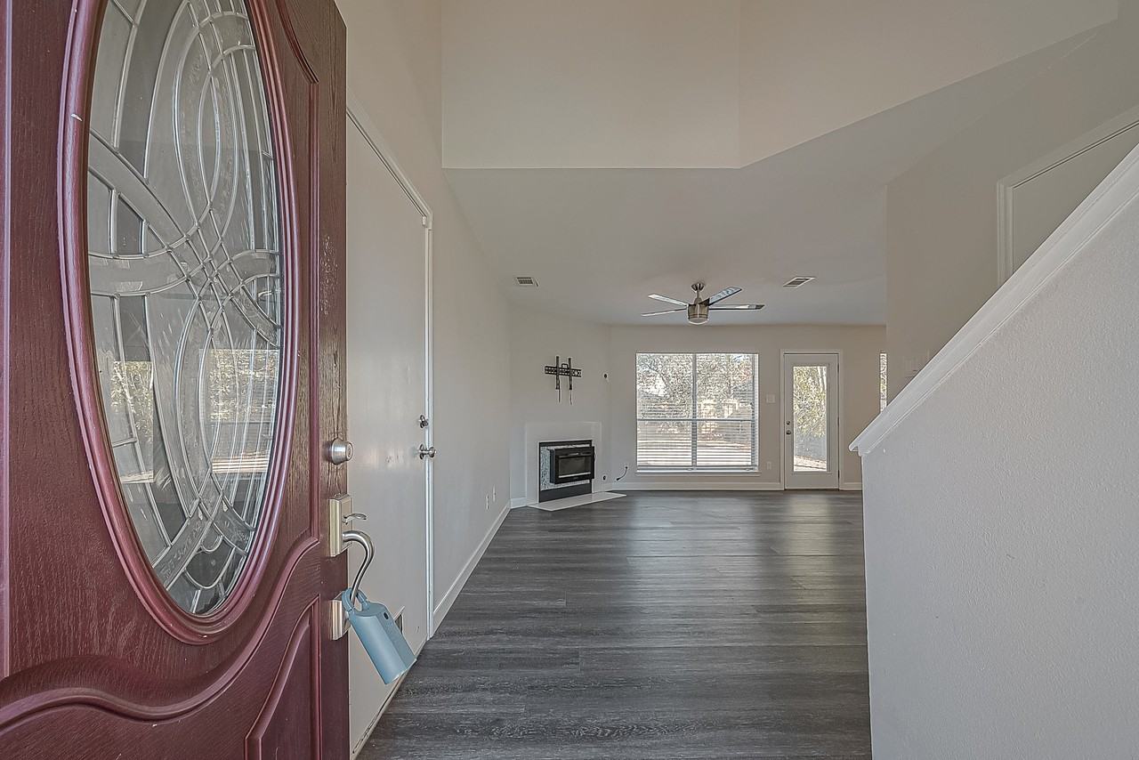 2323 Pine Cone Dr - Photo 7 of 45