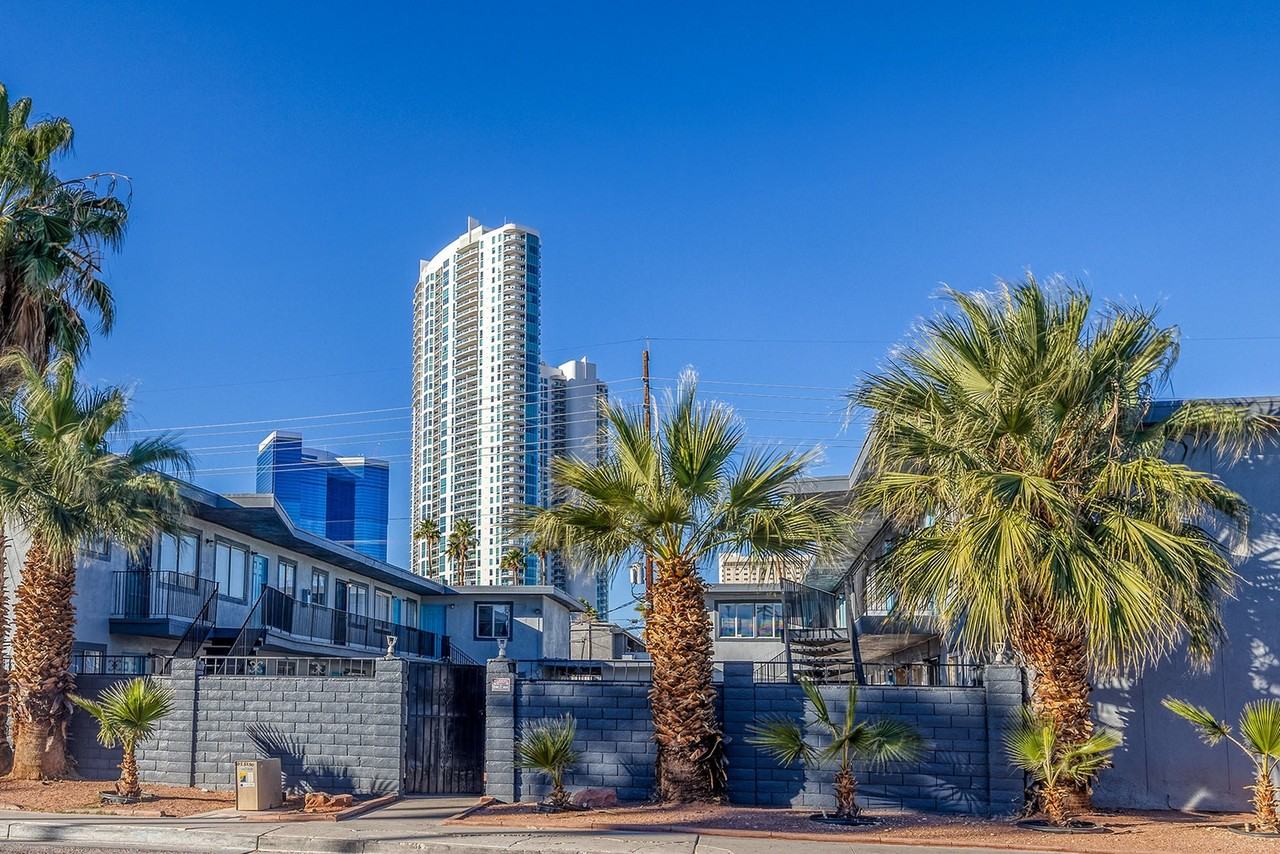 Arvo Apartments - Photo 3 of 20