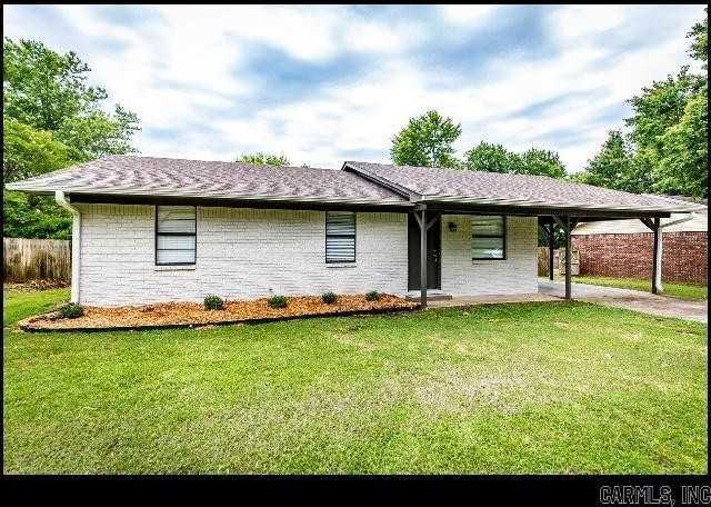 34 Paige Ave - Photo 2 of 25