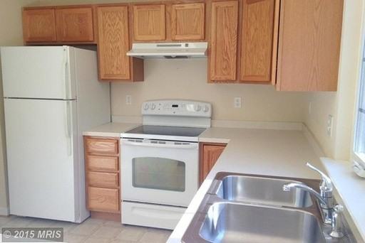 2225 Adelina Rd - Photo 2 of 17