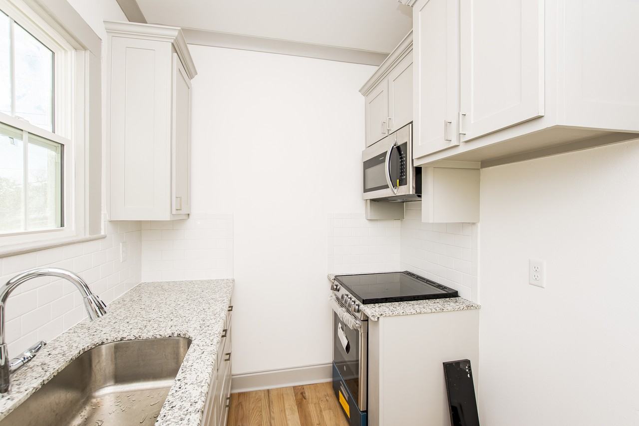 3241 Carlotta Street #3241UNITB - Photo 6 of 9