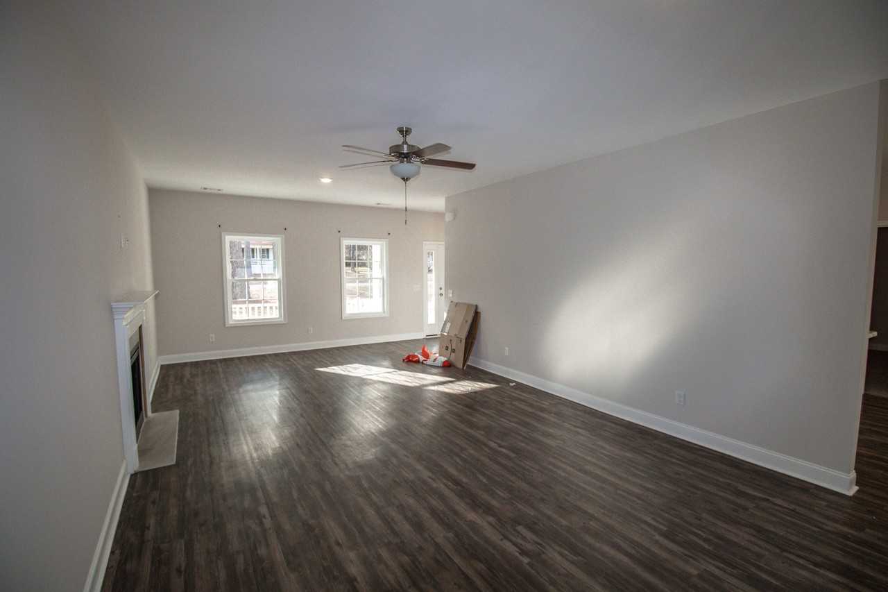 603 North Kevin Court #1 - Photo 4 of 23