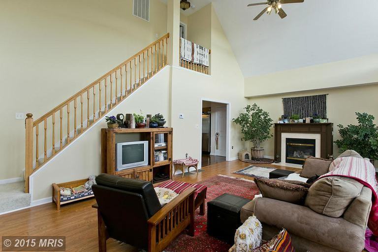 218 Basil Ln - Photo 3 of 30