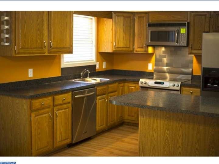 510 3rd St - Photo 2 of 16