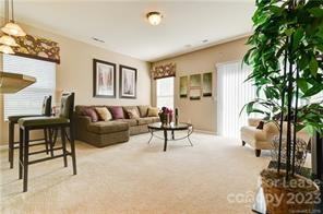 2805 S Devon St #1 - Photo 3 of 19