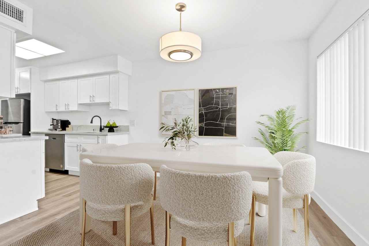 Rexford Drive Apartments - Photo 2 of 50