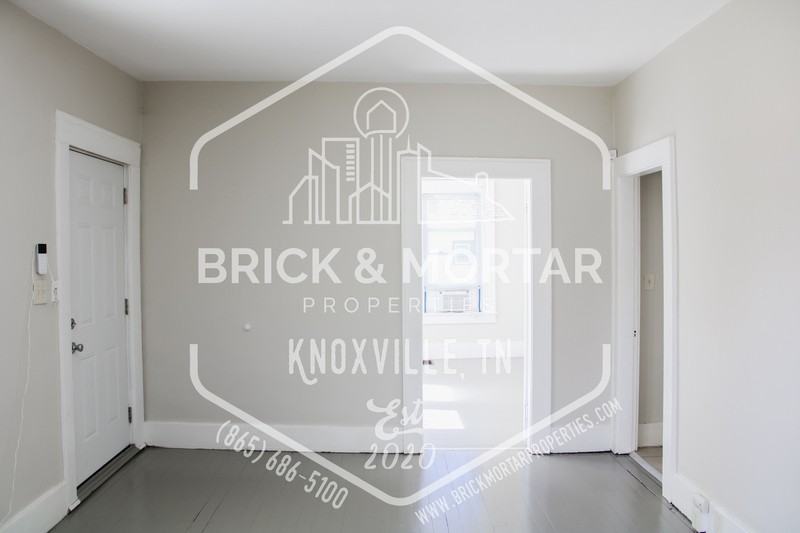 1733 Allen Avenue - Photo 7 of 29