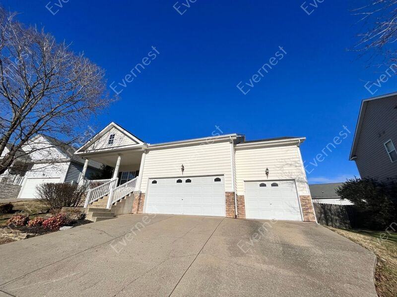 1977 Deep Woods Trl - Photo 2 of 37