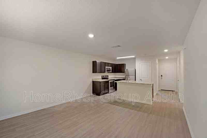 1219 Kellum St - Photo 2 of 21