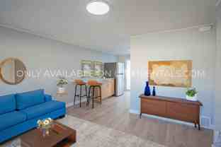 425 Sw #6 - Photo 1 of 1