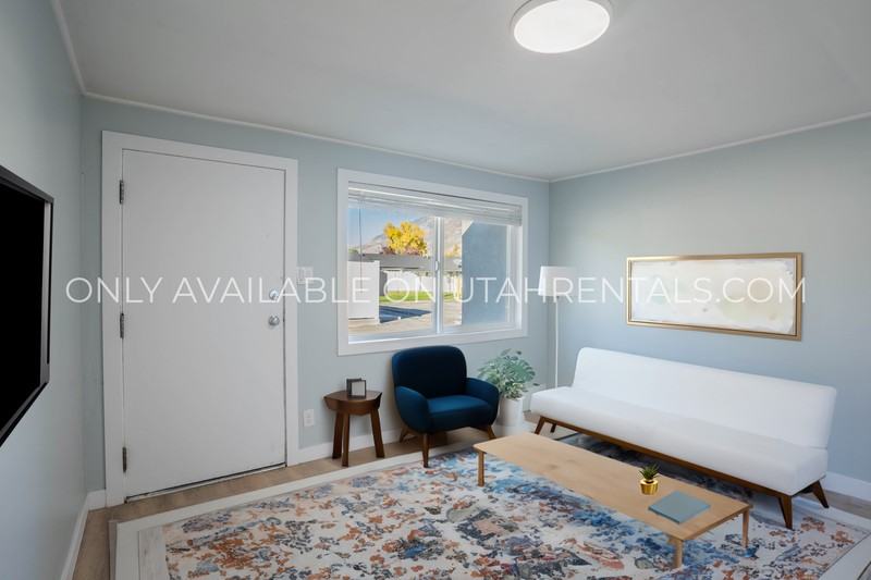 425 Sw #6 - Photo 2 of 24