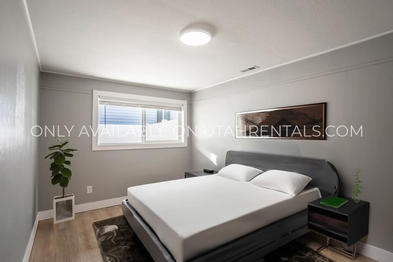 425 Sw #6 - Photo 4 of 24